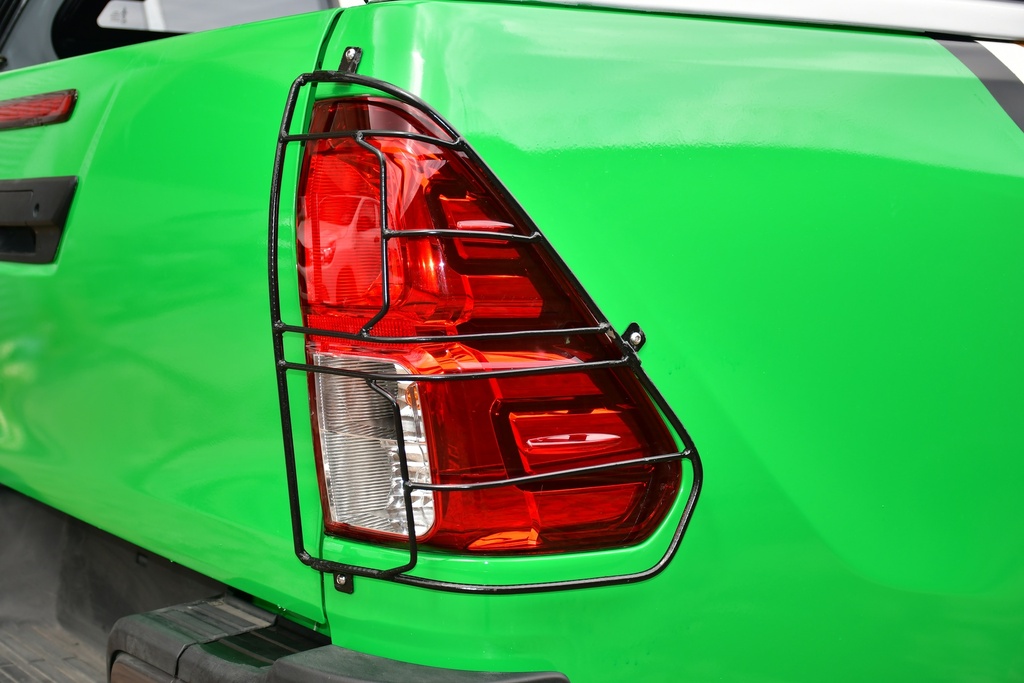 Isuzu Rear Light Grills