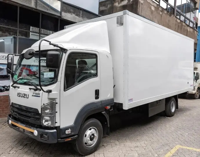 Cargotuff general cargo fiberglass body with double doors, providing easy access and efficient loading for dry freight and general cargo