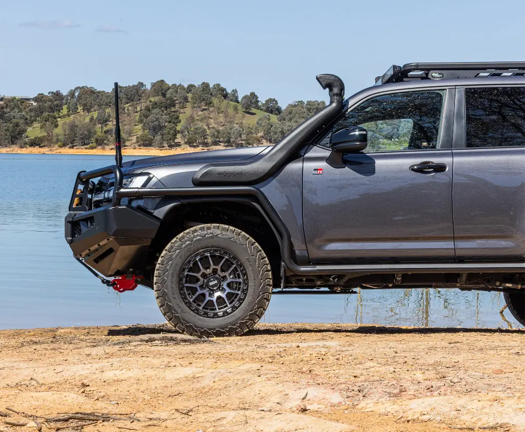 Ironman APEX Bull Bar For Toyota LC 300 Series