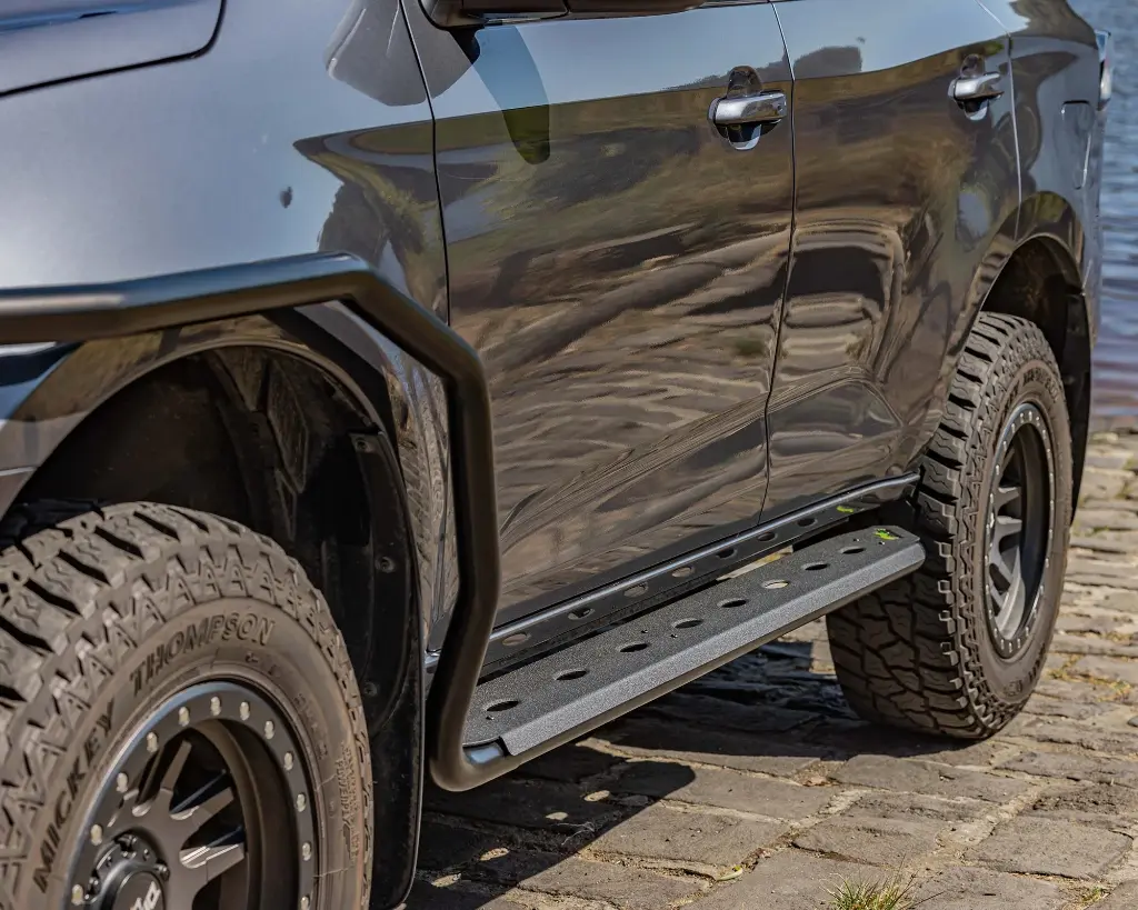 Ironman Premium Side Steps & Rails For Toyota LC 300 Series