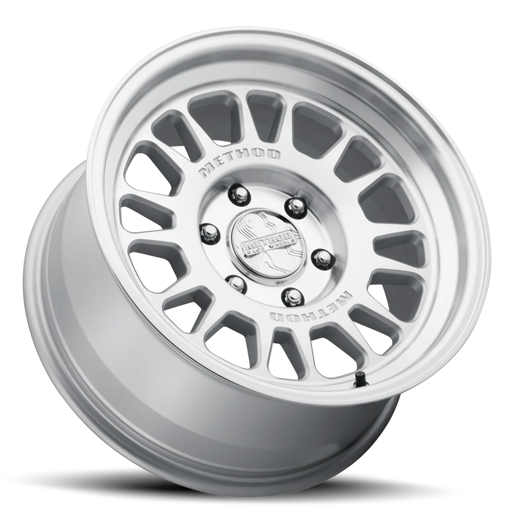 Method MR318 18X9 +18MM Offset 6X139.7 106.25MM CB Machined / Clear Coat Wheel - Suitable for Hilux/Prado/150/LC300 