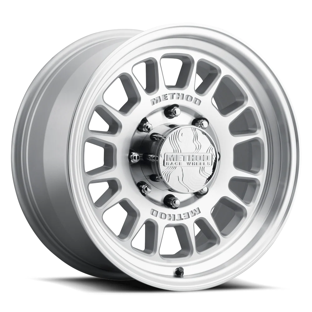 Method MR318 18X9 +18MM Offset 6X139.7 106.25MM CB Machined / Clear Coat Wheel - Suitable for Hilux/Prado/150/LC300 