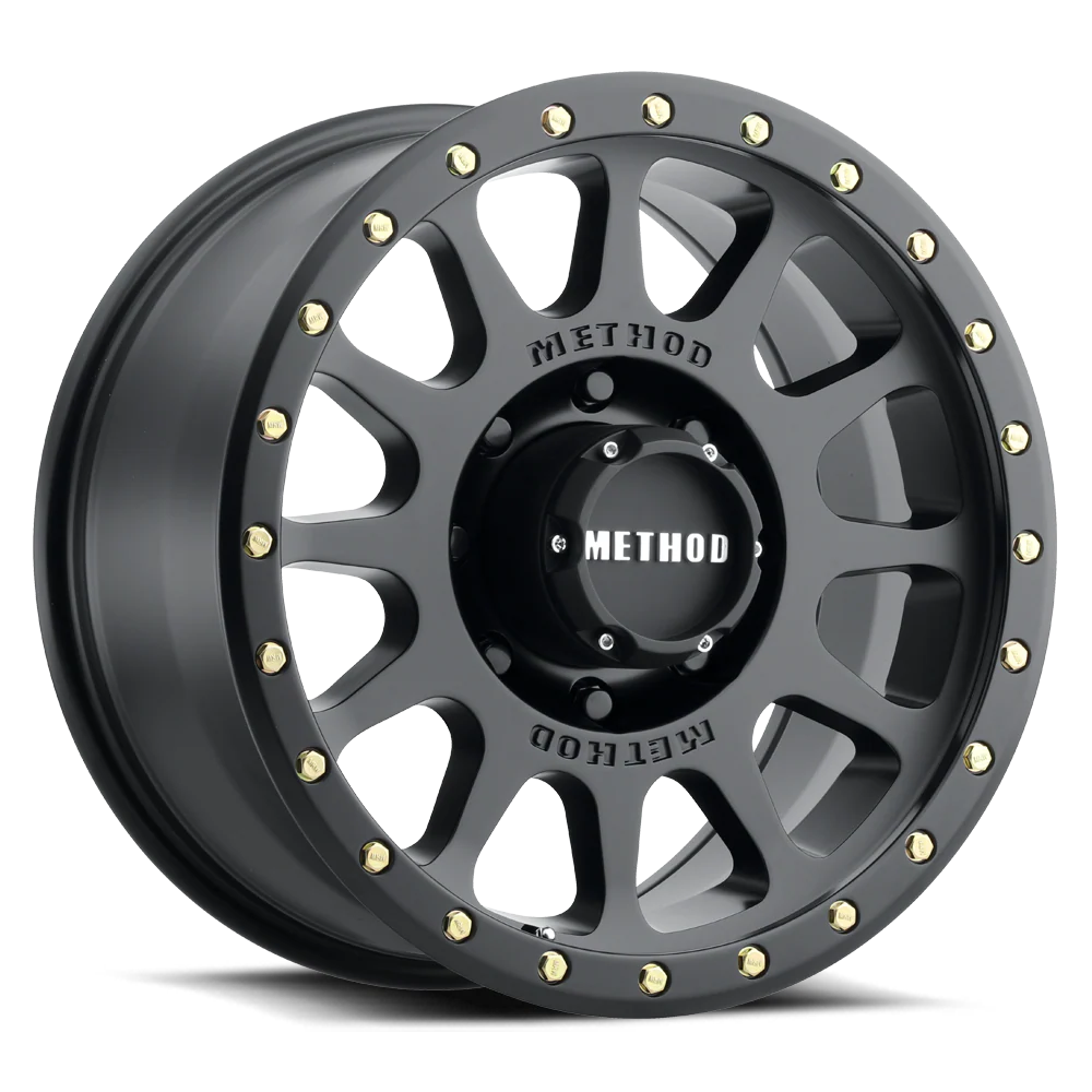 Method MR305 NV 17X8.5 0MM Offset 5X150 116.5MM CB Matte Black / Gloss Black Lip Wheel - Suitable for LC79/LC200