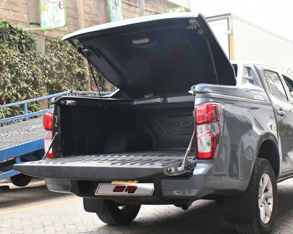 Carryboy Hard Lid Isuzu D-Max 2024 D/C