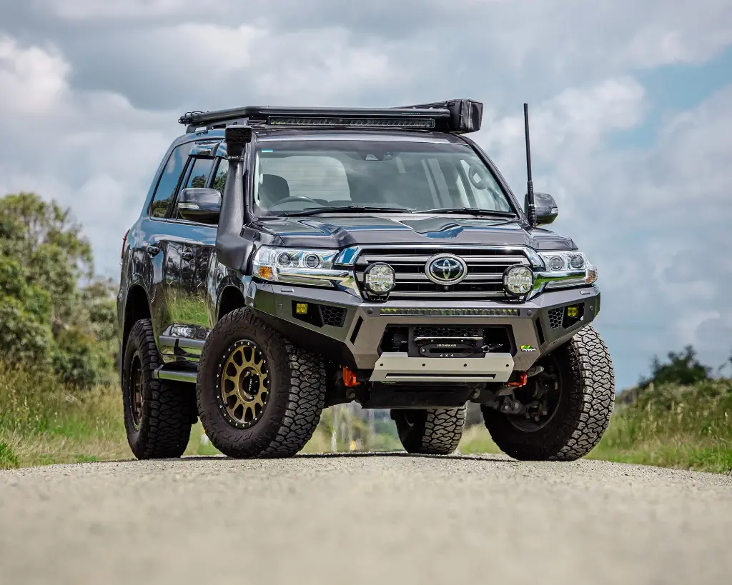 Ironman Raid Bar to suit Toyota Landcruiser 200 Series 