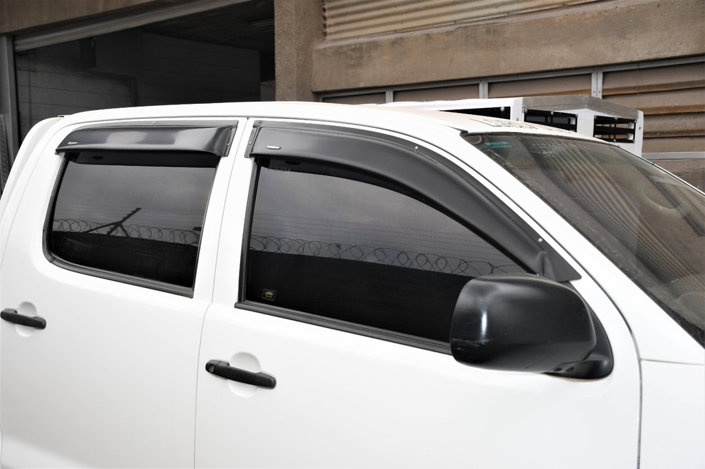 Carryboy Door Visor (Set) For Isuzu RT50 D/C