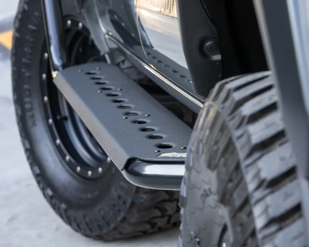 Ironman Steel Side Step And Rail Prado 150