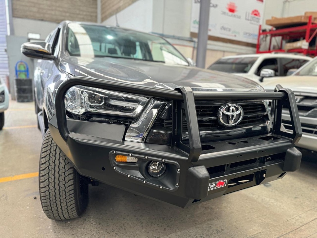 TRE 4X4 Hilux Rocco Front Bull Bar