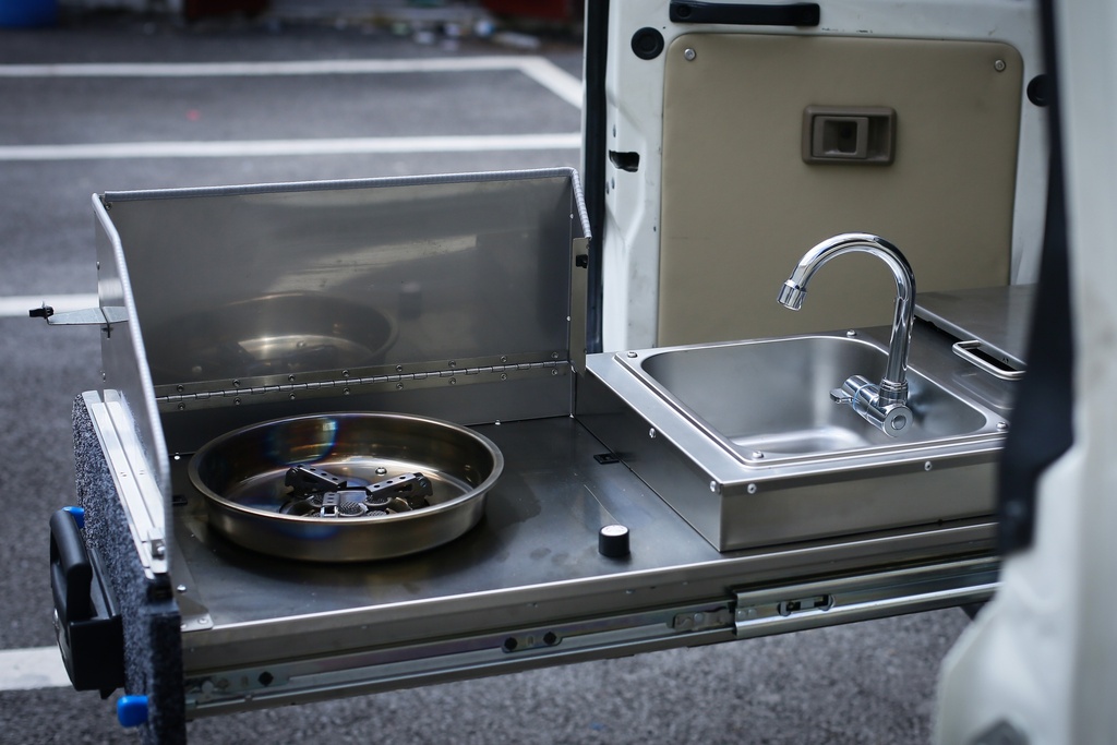 TRE 4X4 Kitchen Roller Drawer Kit