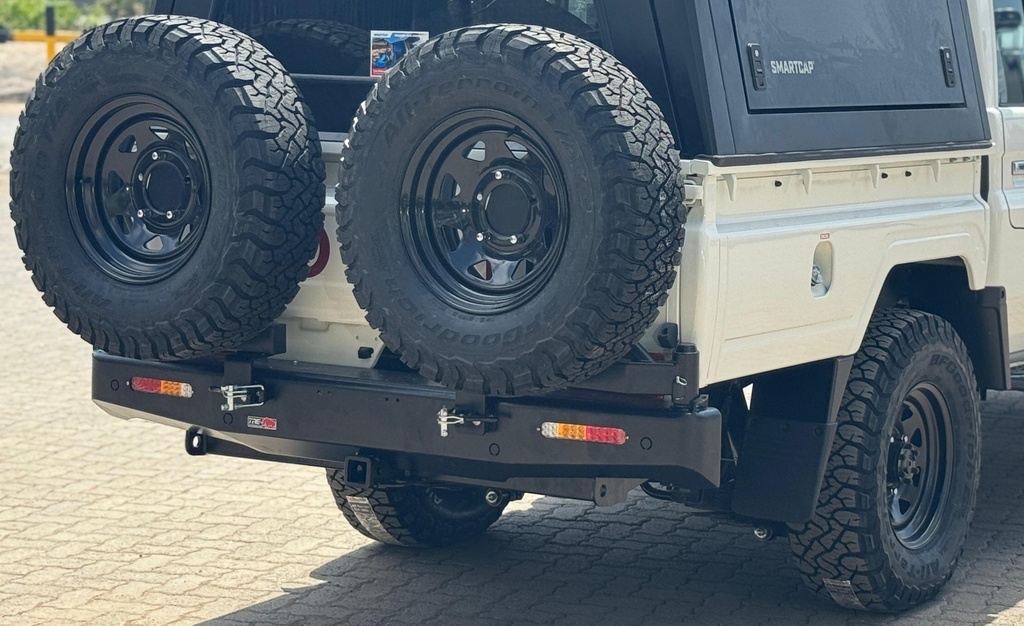 TRE 4X4 Land Cruiser 79 Rear Bumper