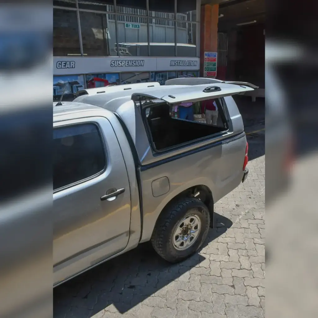 Carryboy Workman Canopy For Toyota Hilux Vigo