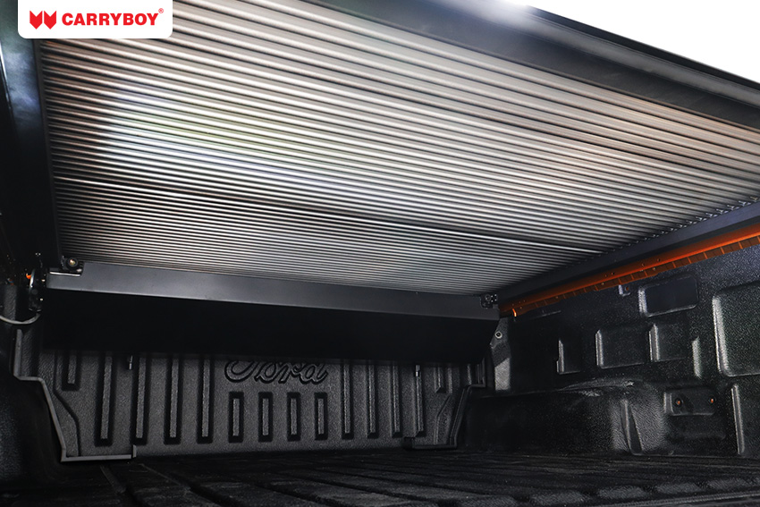 Carryboy R-Series E-Roller Lid For Isuzu Double Cabin Pick-Up