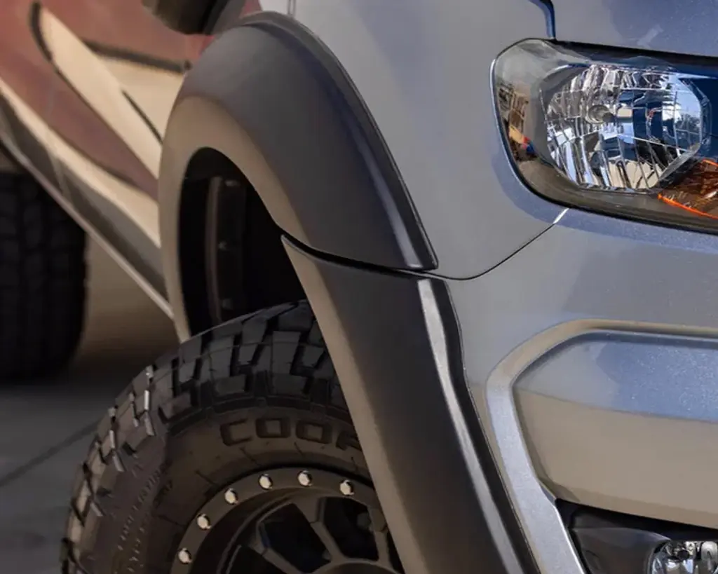 Ironman Fender Flare Kit 6" Smooth To Suit D-max