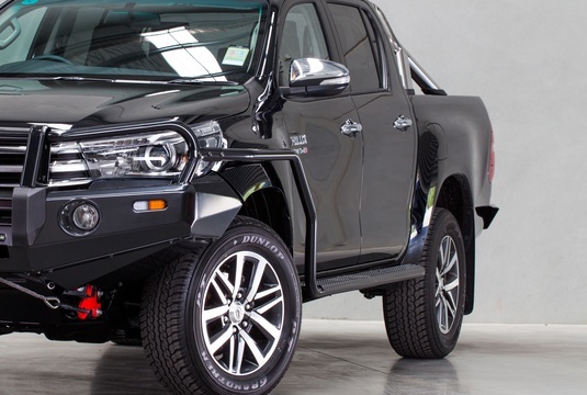 Ironman Steel Side Step & Rail For Toyota Hilux Revo R/L SET 
