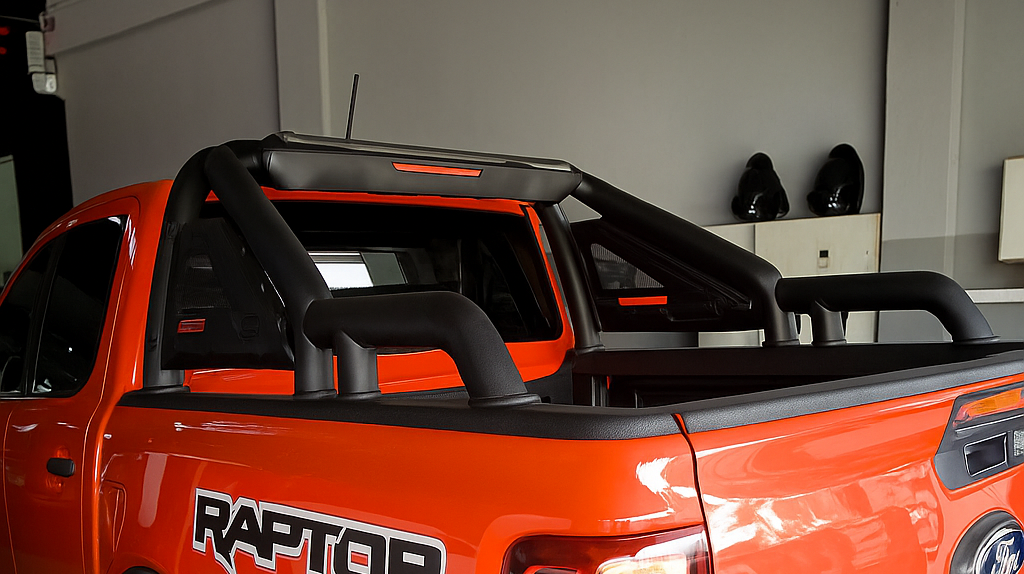 Safarituff MT2 Roll Bar with Long Back Rail - Sand Black Powder Coated for Hilux Revo15-23 
