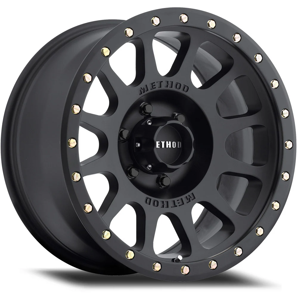 Method MR305 NV 17X8.5 0MM Offset 5X150 116.5MM CB Matte Black / Gloss Black Lip Wheel - Suitable for LC79/LC200