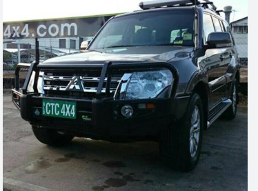 [BBCD045] Ironman Bullbar Comm Deluxe NEW Pajero 2011+