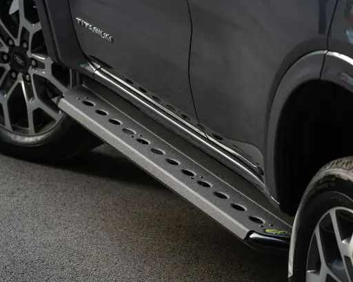 [SS074-D] Ironman Steel Side Step To Suit Isuzu D-Max 20+
